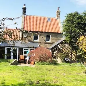 Swang With Optional Hot Tub Holiday home Glaisdale